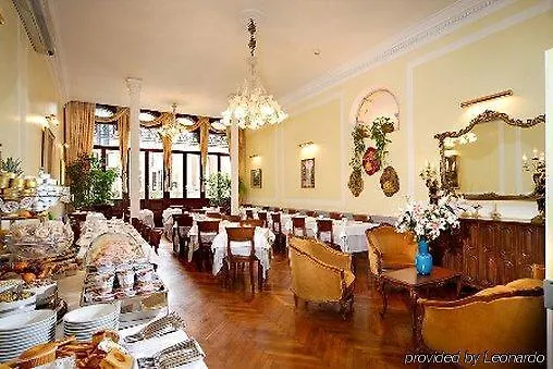 Centauro Hotel Veneza 3*,
