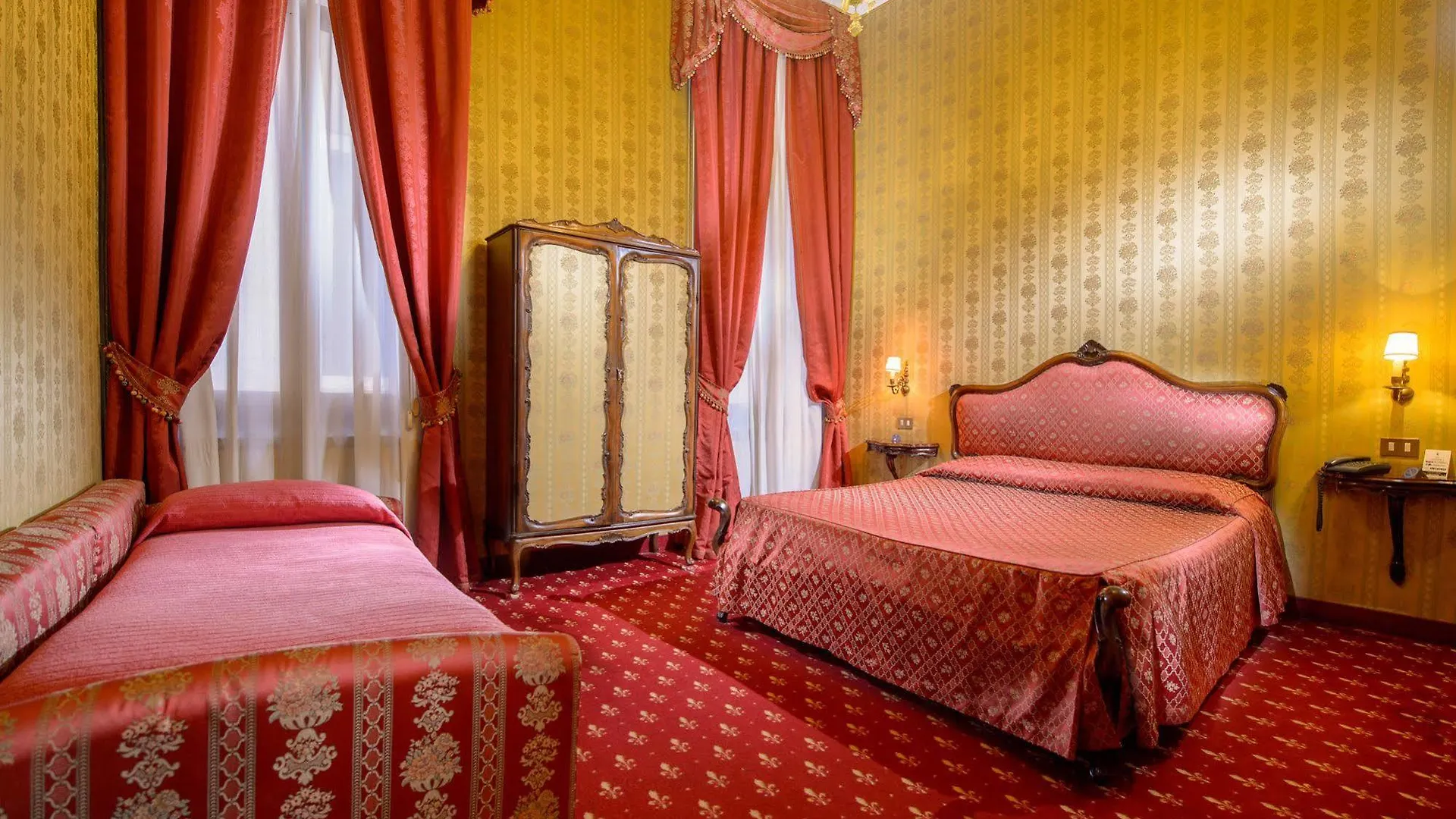 Centauro Hotel Venice 3*,